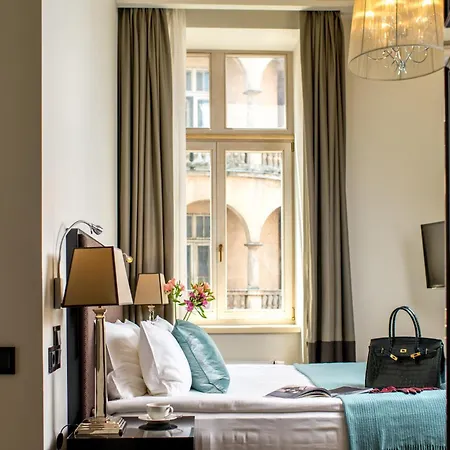 Astoria Готель