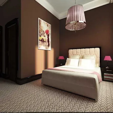 Astoria Готель