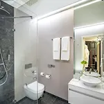 Astoria 4*