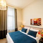 Готель Astoria 4*