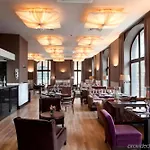 Astoria Готель