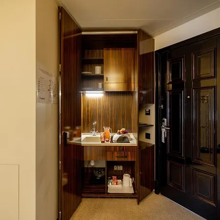 Szálloda Astoria 4*
