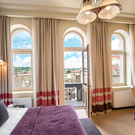 Astoria Hotel