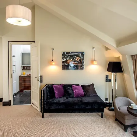 Astoria 4*