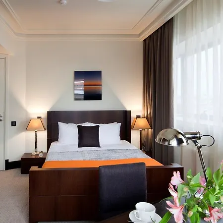 Astoria Szálloda 4*