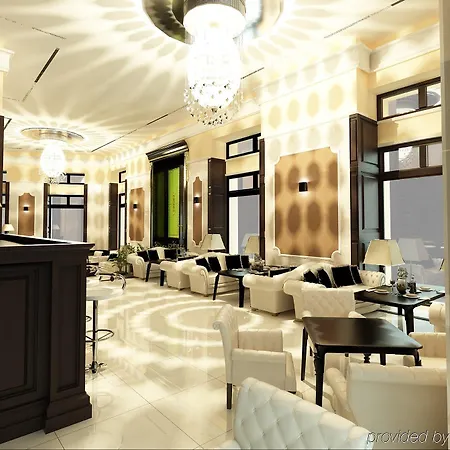 מלון Astoria לבוב