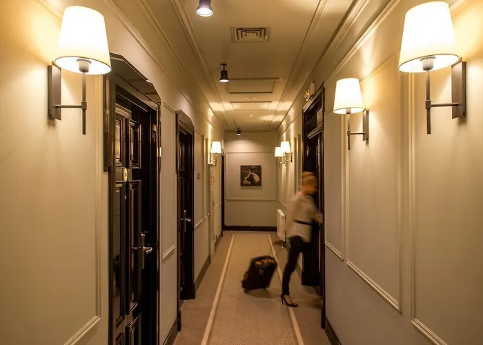 Astoria Szálloda 4*